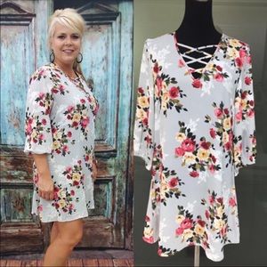 Women’s floral summer dress size large